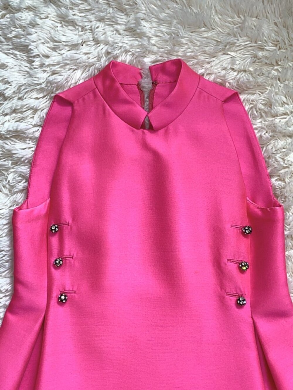The Hot Pink Heiress Dress - Picture 2 of 10